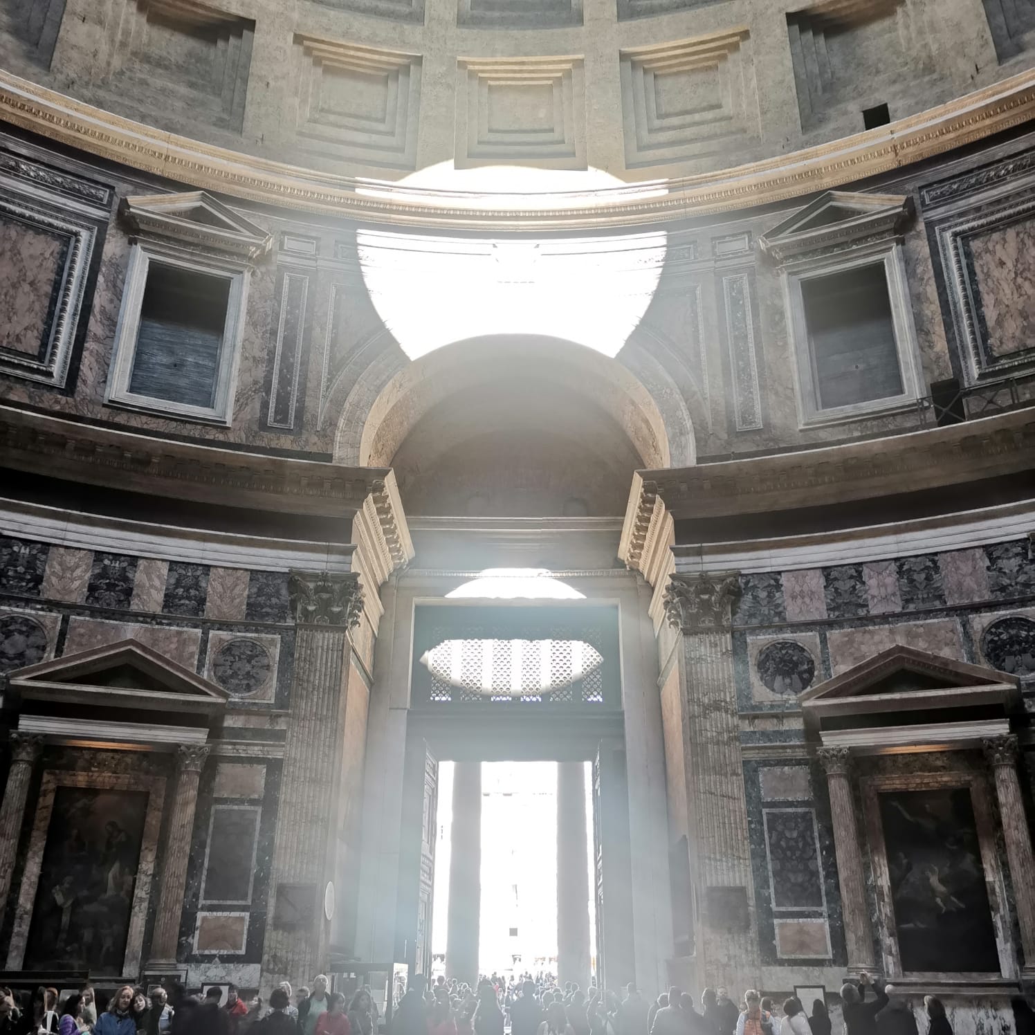 Magia di luce: il Pantheon e la fondazione di Roma - Natale di Roma al Pantheon